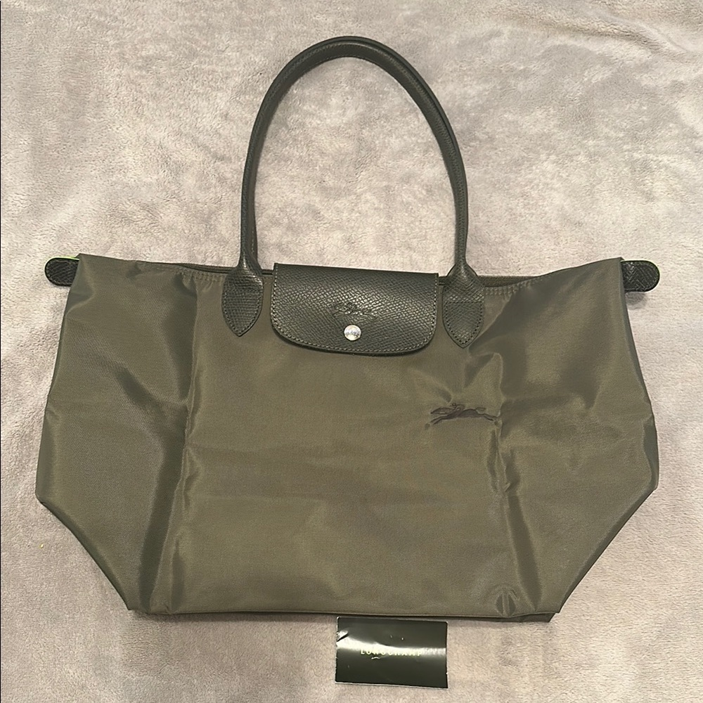 Longchamp Le Pliage Green Large Nylon Tote Bag in Forest green
